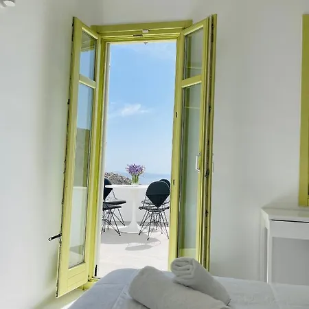 Agnes Mykonos